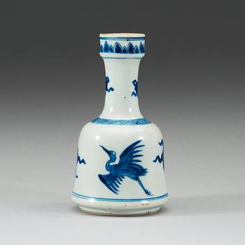 VAS, porslin. Qing dynastin, Kangxi (1662-1722).