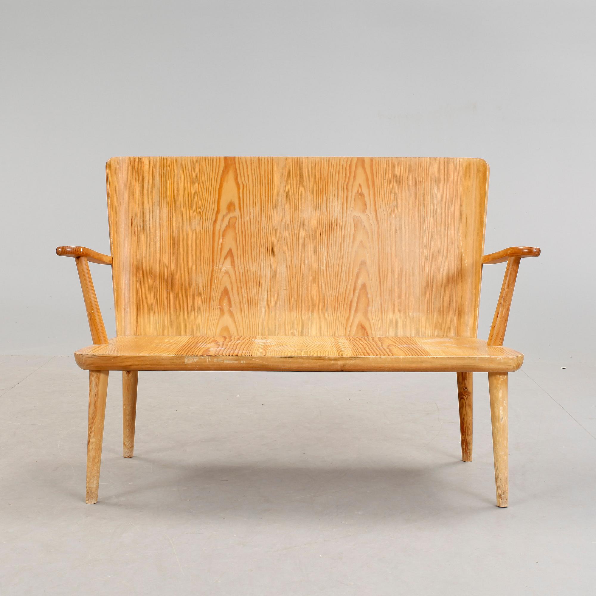 SOFFA, 1900-talets mitt.