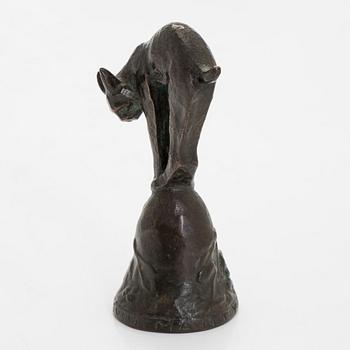 Jussi Mäntynen, Lynx on a counter bell.