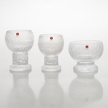Timo Sarpaneva, glass service, 28 pieces, "Kekkerit", Iittala.