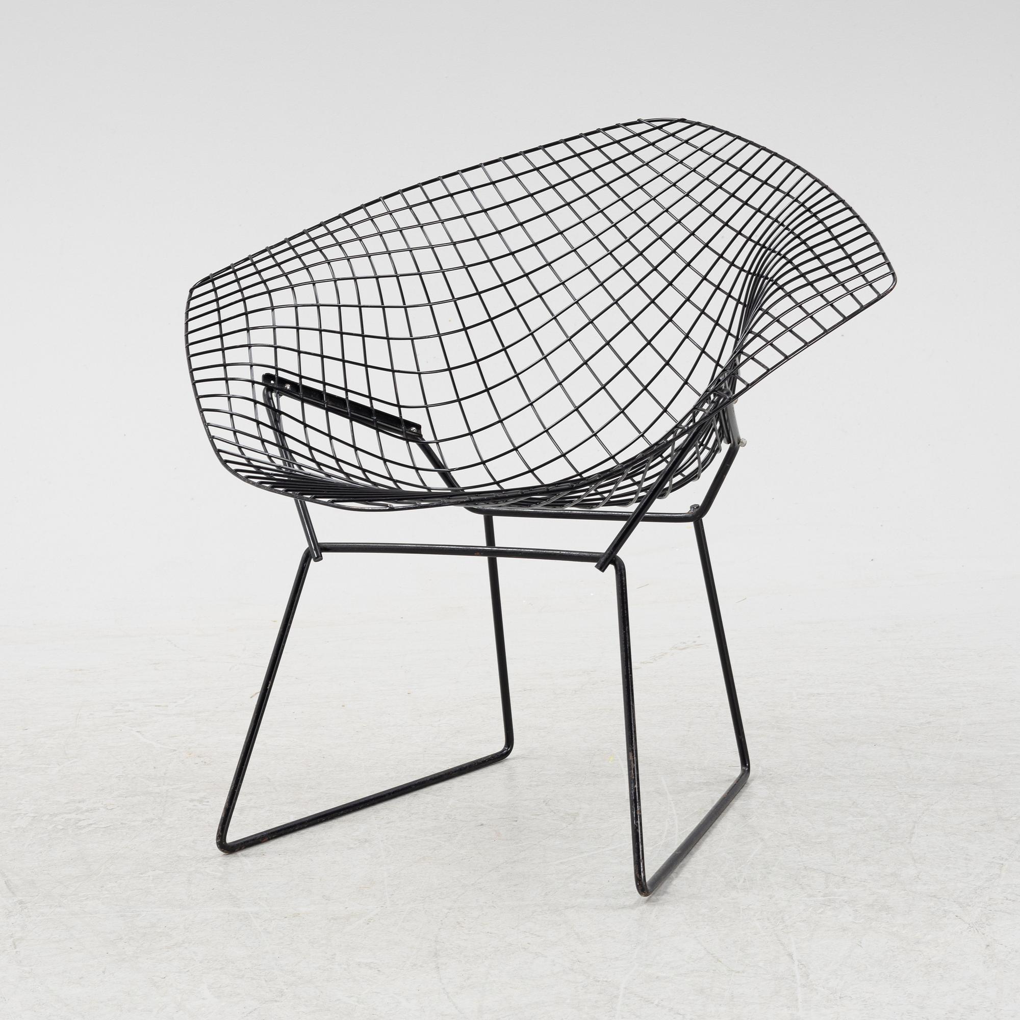 A 'Diamond Chair' by Harry Bertoia, second half of the 20th Century.