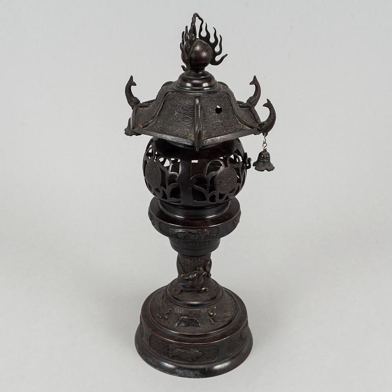 A 20th century Japanese bronze light holder pagoda.