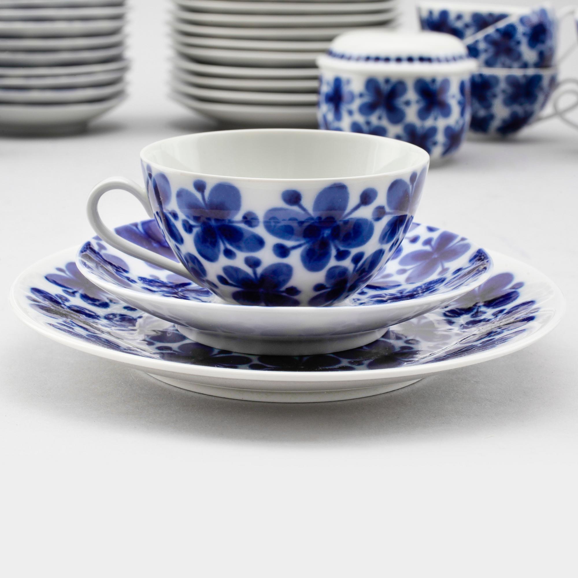 KAFFESERVIS, 26 delar, porslin, "Mon-Amie", Marianne Westman, Rörstrand.