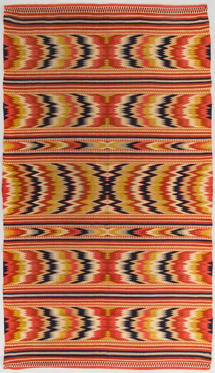 Kudos, rölakan, noin 1900. N. 185 x 106 cm.