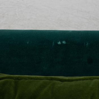 Josef Frank, soffa, "Långsoffan", modell 3031, Firma Svenskt Tenn.