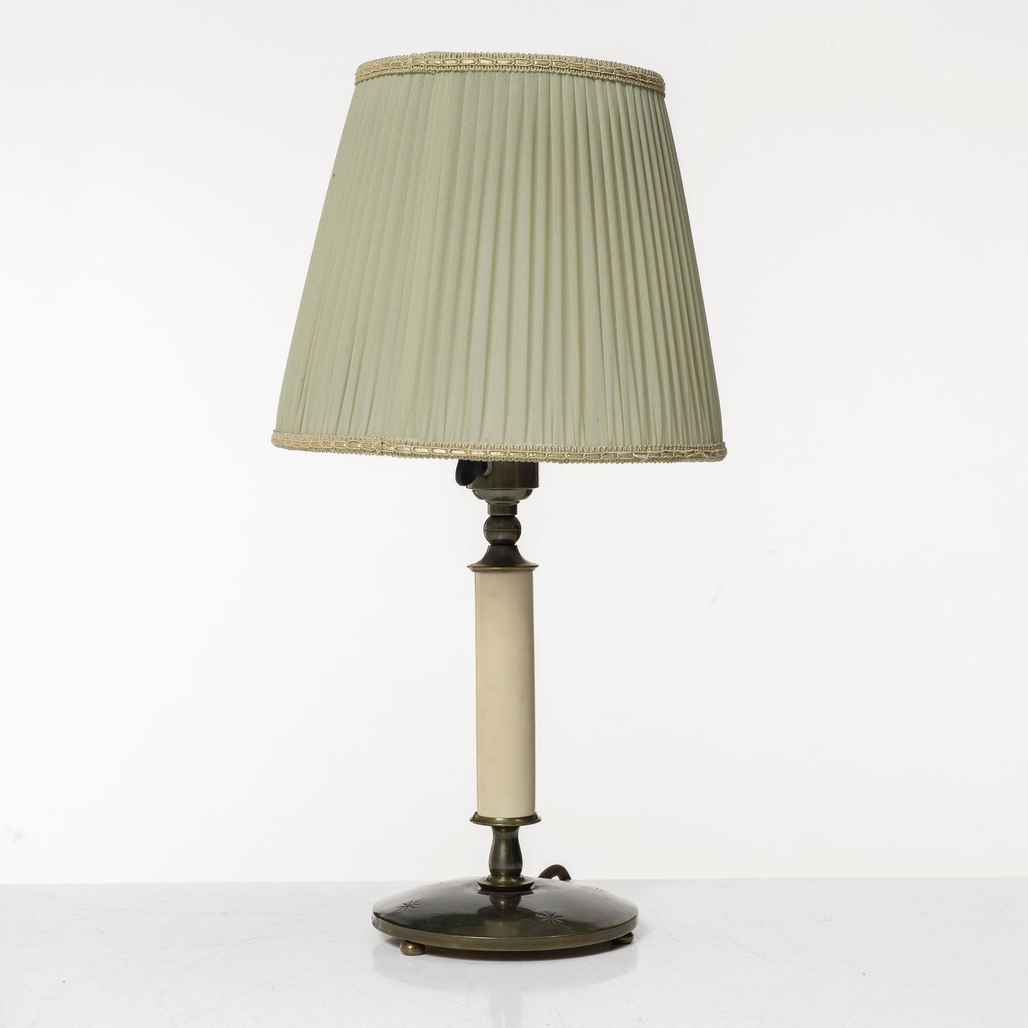 Harald Notini, a table lamp model "6930", Arvid Böhlmarks Lampfabrik, Stockholm, 1920s-30s.