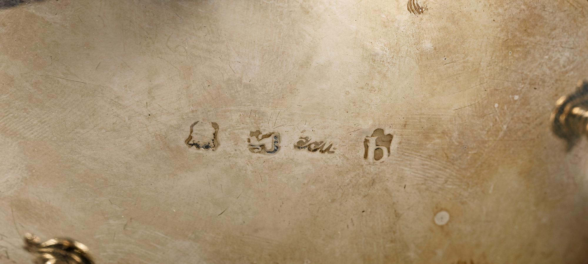 SÅSSNIPA, silver, London 1700/1800-tal. Vikt ca338g.