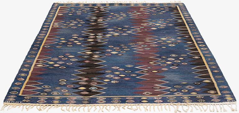 Barbro Nilsson, Matta, "Snäckorna", gobelängteknik, ca 271 x 190,5 cm, signerad AB MMF BN.