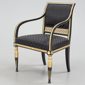 KARMSTOL, sengustaviansk, omkring 1800.