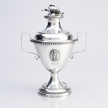 Petter Gillberg, sockerskål med lock, silver, Varberg 1790. Gustaviansk.