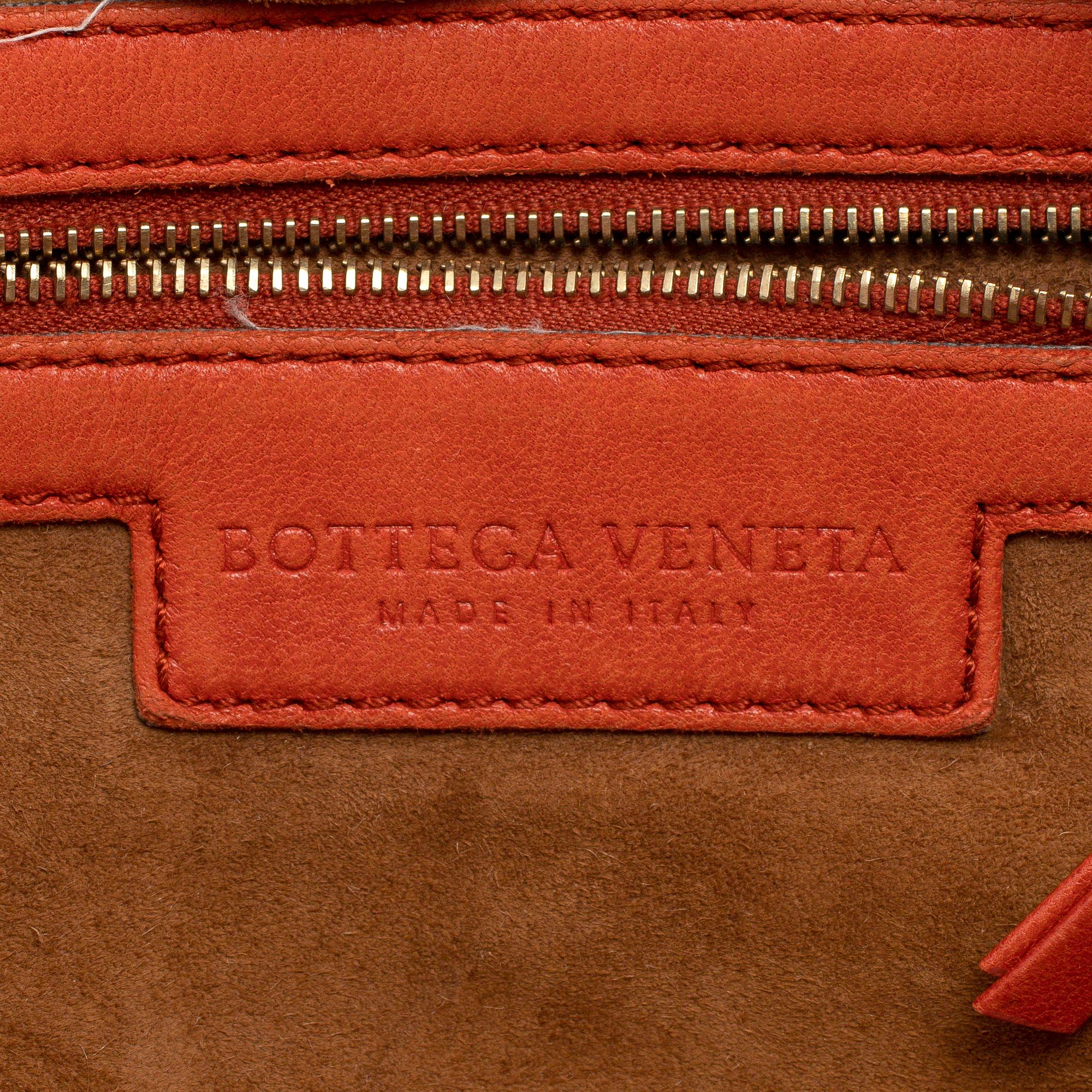 BOTTEGA VENETA, leather bag.