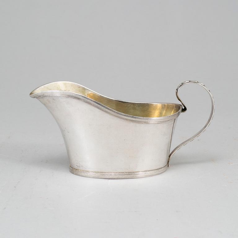 A swedish silver creamer, mark of Lorenz Georg Weis, Norrköping 1810.