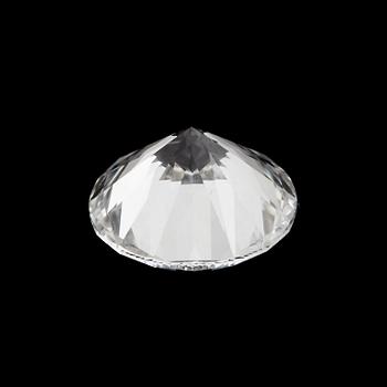 A brilliant cut diamond, 1.51 cts, E-F/VS according to IGI certtificate.