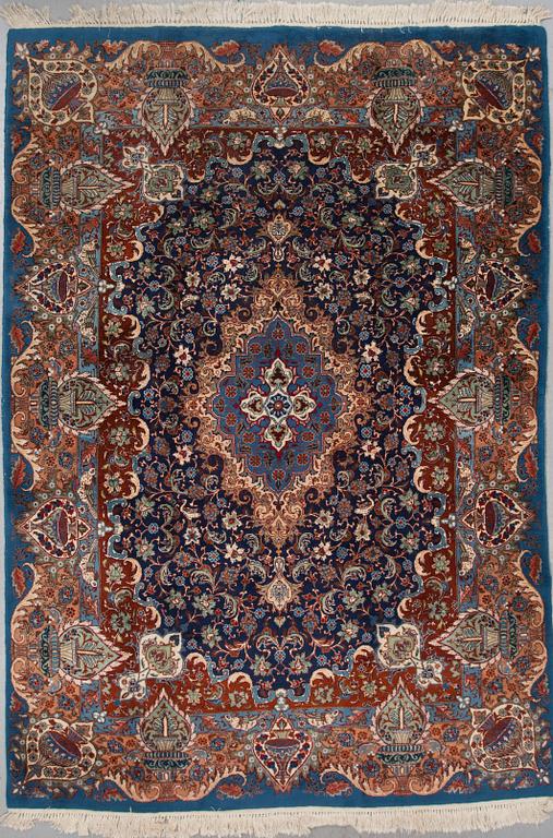 MATTA, old, Kashmar, ca 298 X 205 cm.
