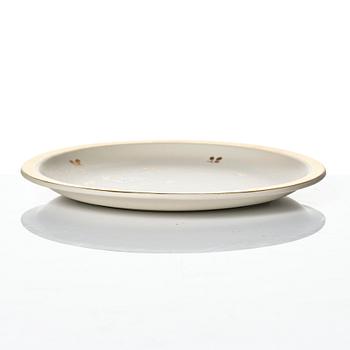 Wilhelm Kåge, 15 pieces of "Carrara" and "Gold Carrara" stoneware dishes, Gustavsberg, Sweden, 1930s/40s.