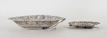 FAT, 2 st, silver, importstämplar.