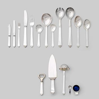 130. Harald Nielsen, a set of 61 pieces of "Pyramid" flatware, executed by Georg Jensen, Copenhagen ca 1927-1977, 830/1000, sterling.