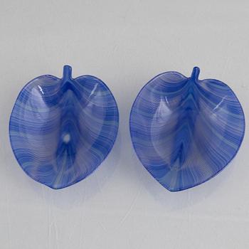 Tyra Lundgren, skålfat, ett par, glas, Venini, Murano, Italien.