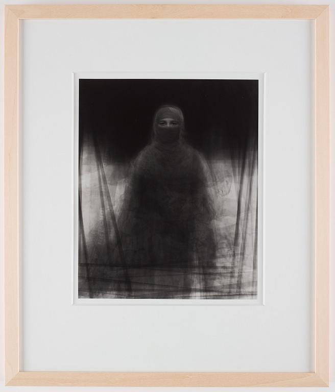 Ken Kitano, "Piling Portraits of 23 Muslim women wearing burkas (Niva, Bagachara, Bangladesh)", 2008.