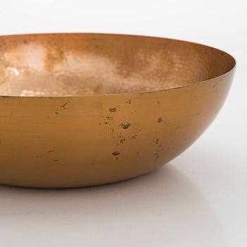 Tapio Wirkkala, A bronze bowl, model TW 476, marked Design Tapio Wirkkala, Kultakeskus, Made in Finland.