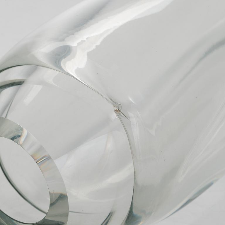 Timo Sarpaneva, an art glass, signed Timo Sarpaneva Iittala 2/1982.