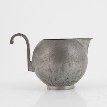 Firma Svenskt Tenn, a jug, Stockholm 1930.