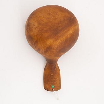 A birch cup by Thore Sunna, before 1971, signed.