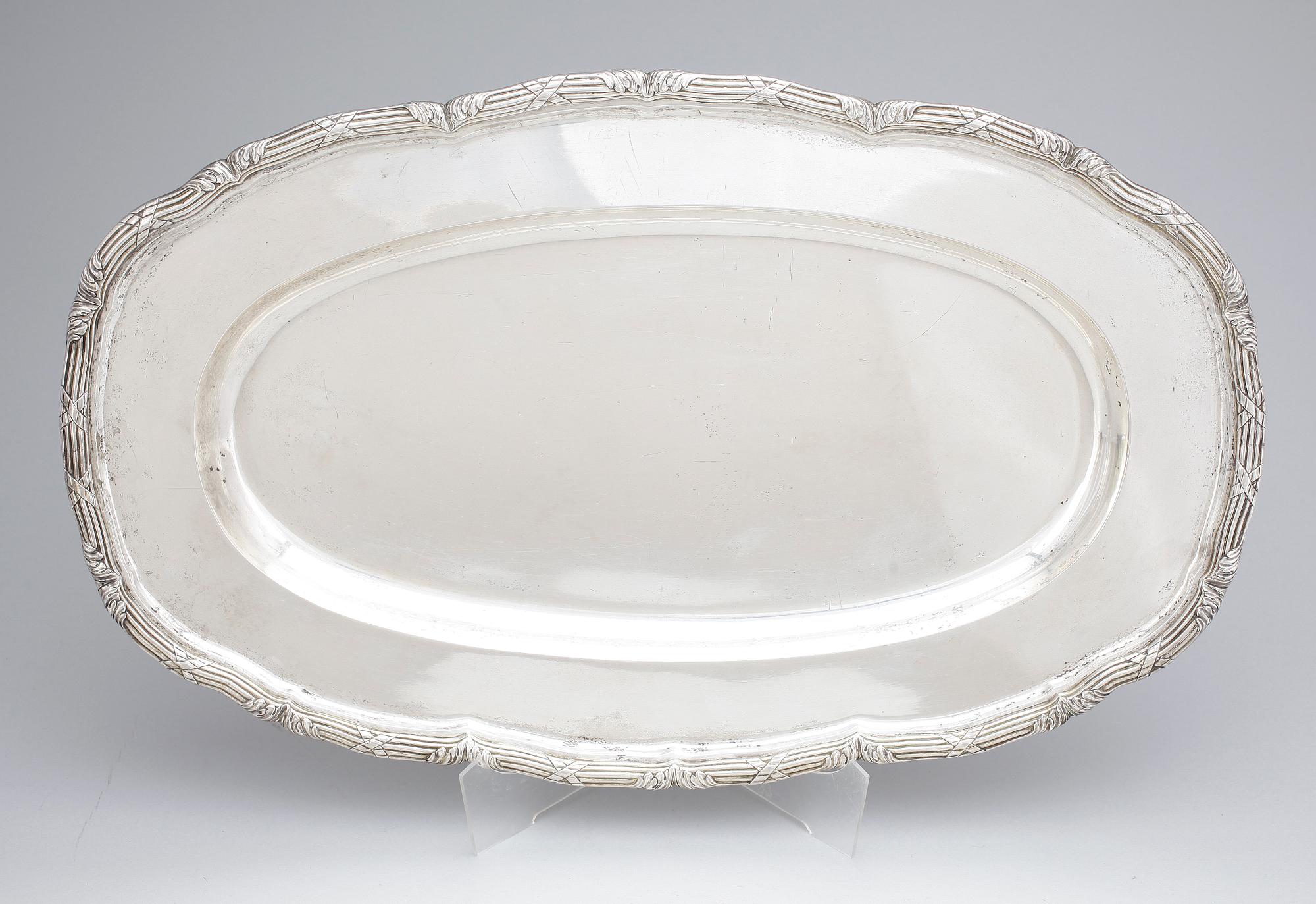 BRICKA, silver, Möllenborg F, Stockholm, 1854. Tot vikt ca 2022g.