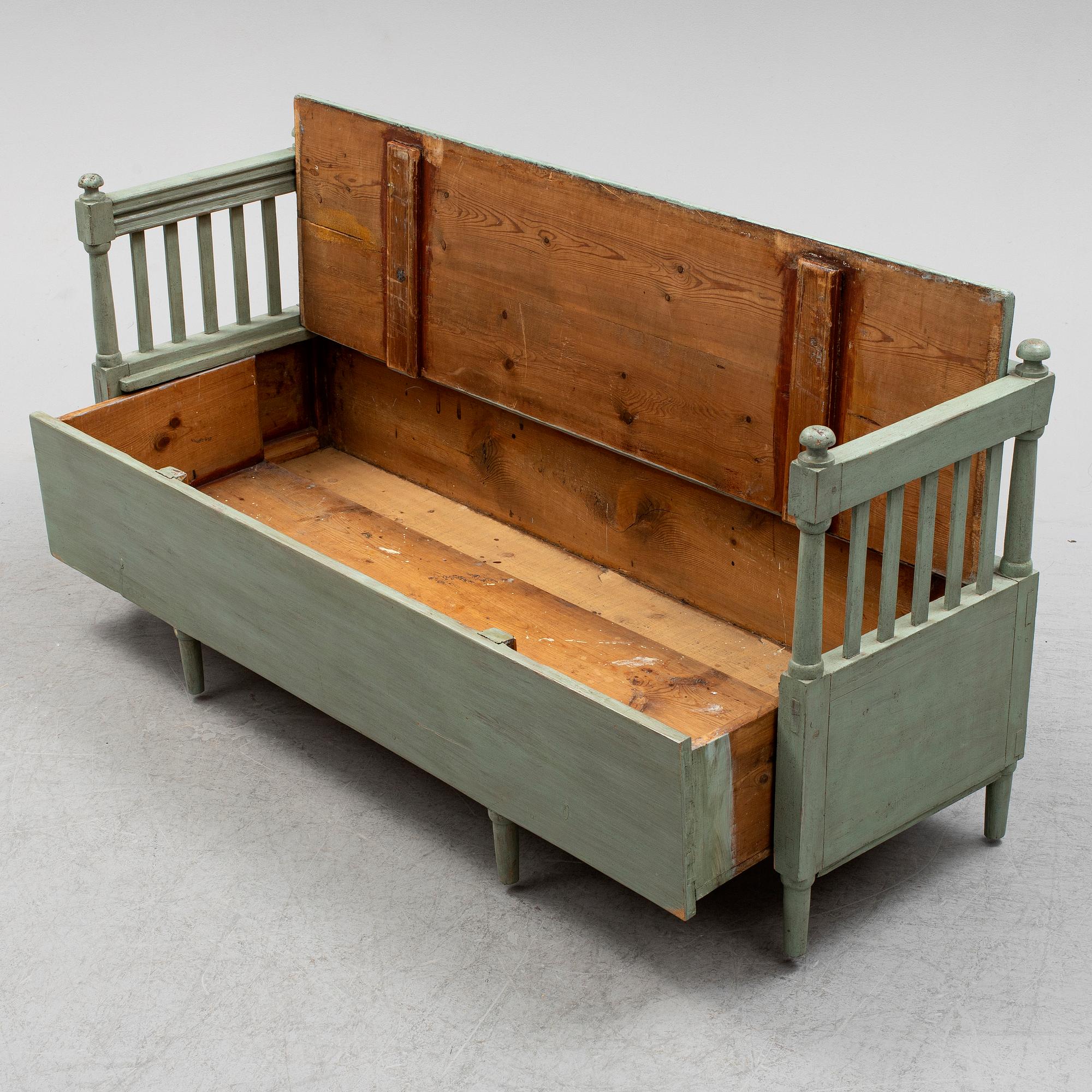 SOFA, first half of the 19th century.