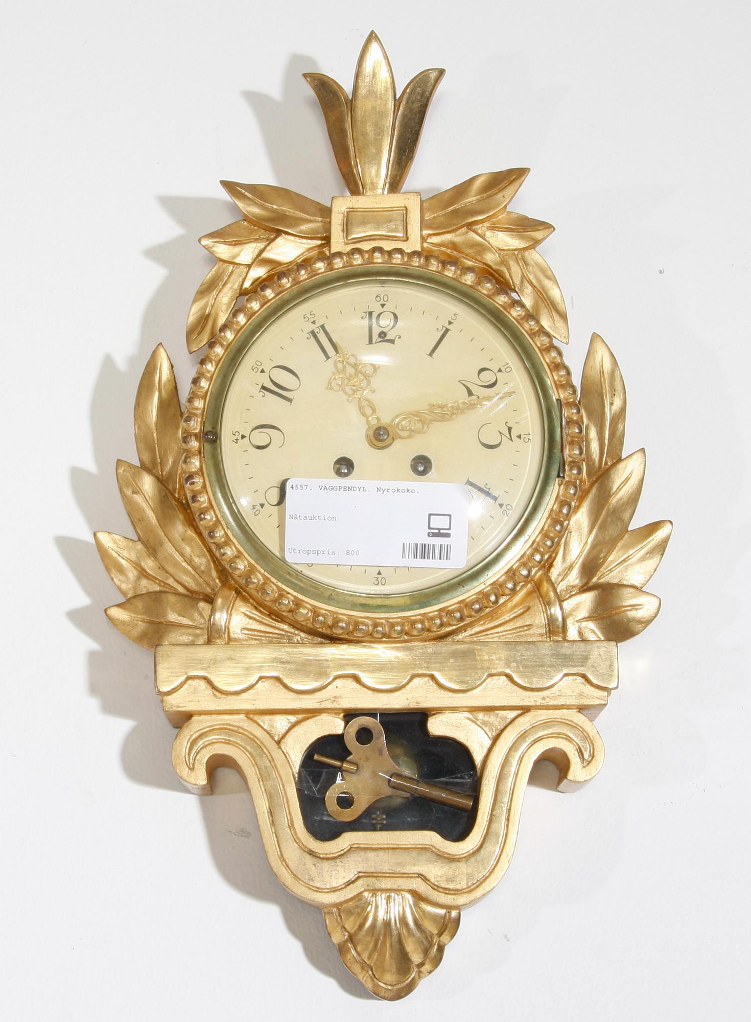 VÄGGPENDYL. Gustaviansk stil.