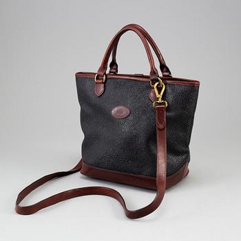 MULBERRY, a scotchgrain leather bag.