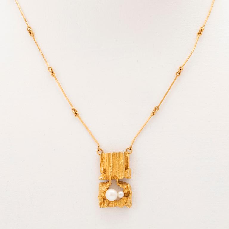 Björn Weckström, halsband "Kelohelmet", 18K guld och odlade pärlor, Lapponia.