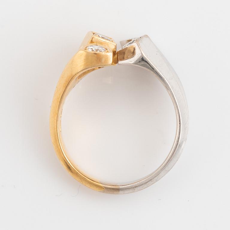 Brilliant cut diamond ring.