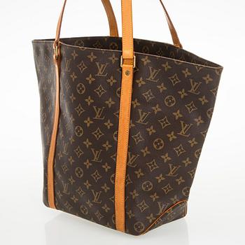 Louis Vuitton, a Monogram Canvas 'Sac Shopping' bag.