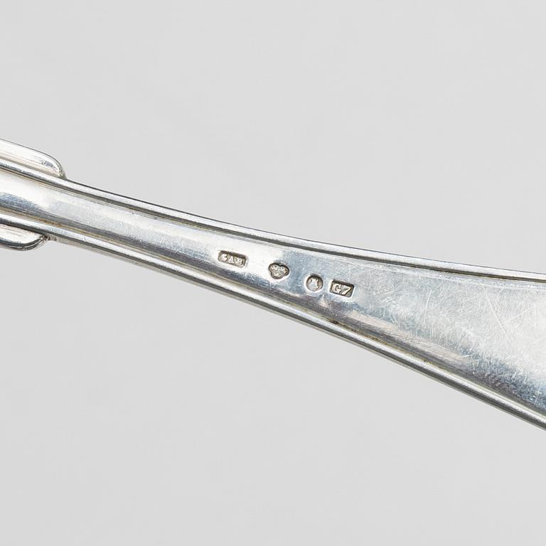 29 pieces of silver cutlery, including Chippendale and Svensk Spets, GAB among others, 20th century.