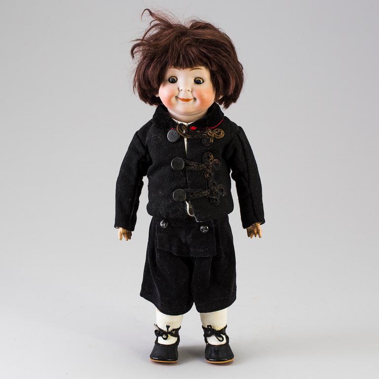 A bisque head doll 173 by Hertel & Schwab, Germany, ca 1914.