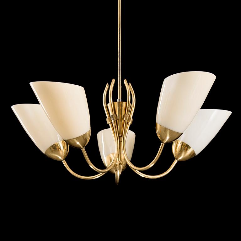 A mid-20th century 'ER92/5' chandelier for Itsu Finland.