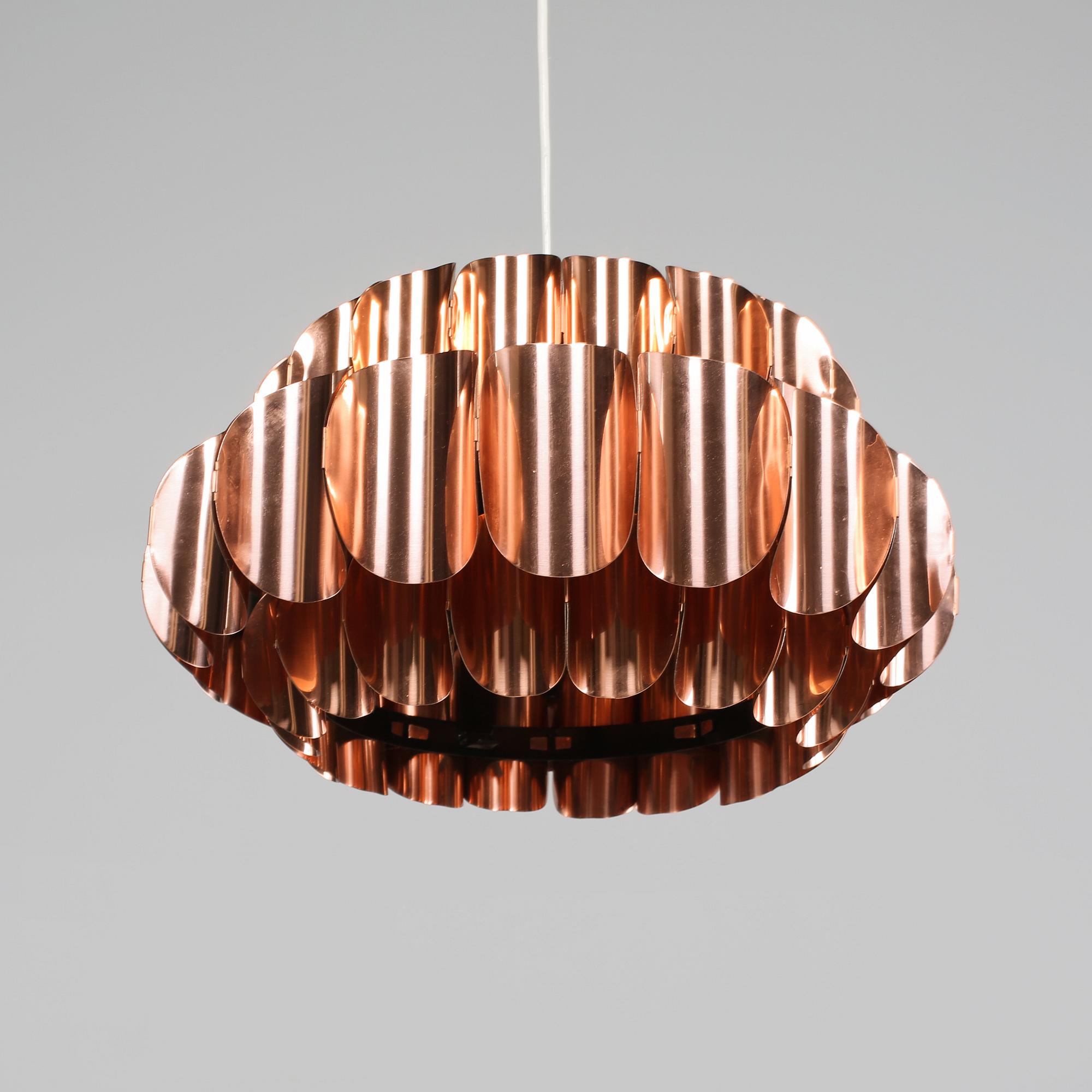 TAKLAMPA, troligen Coronell elektro, Danmark, 1900-talets andra hälft, höjd 18 cm.