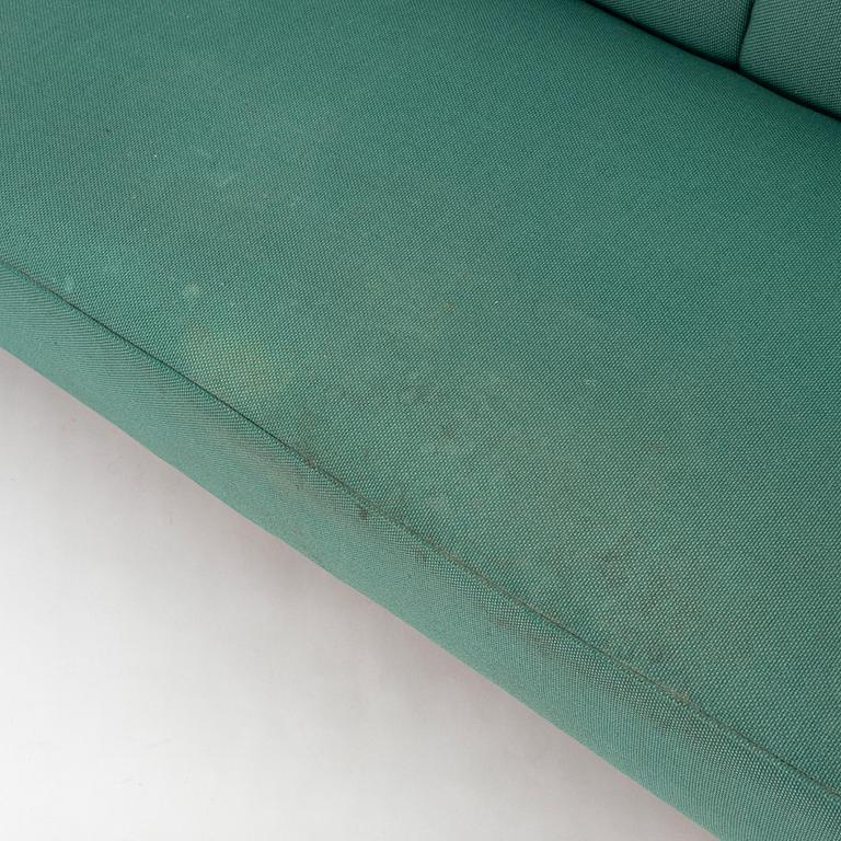 Bruno Mathsson, soffa "T209", Firma Karl Mathsson, Värnamo 1967.