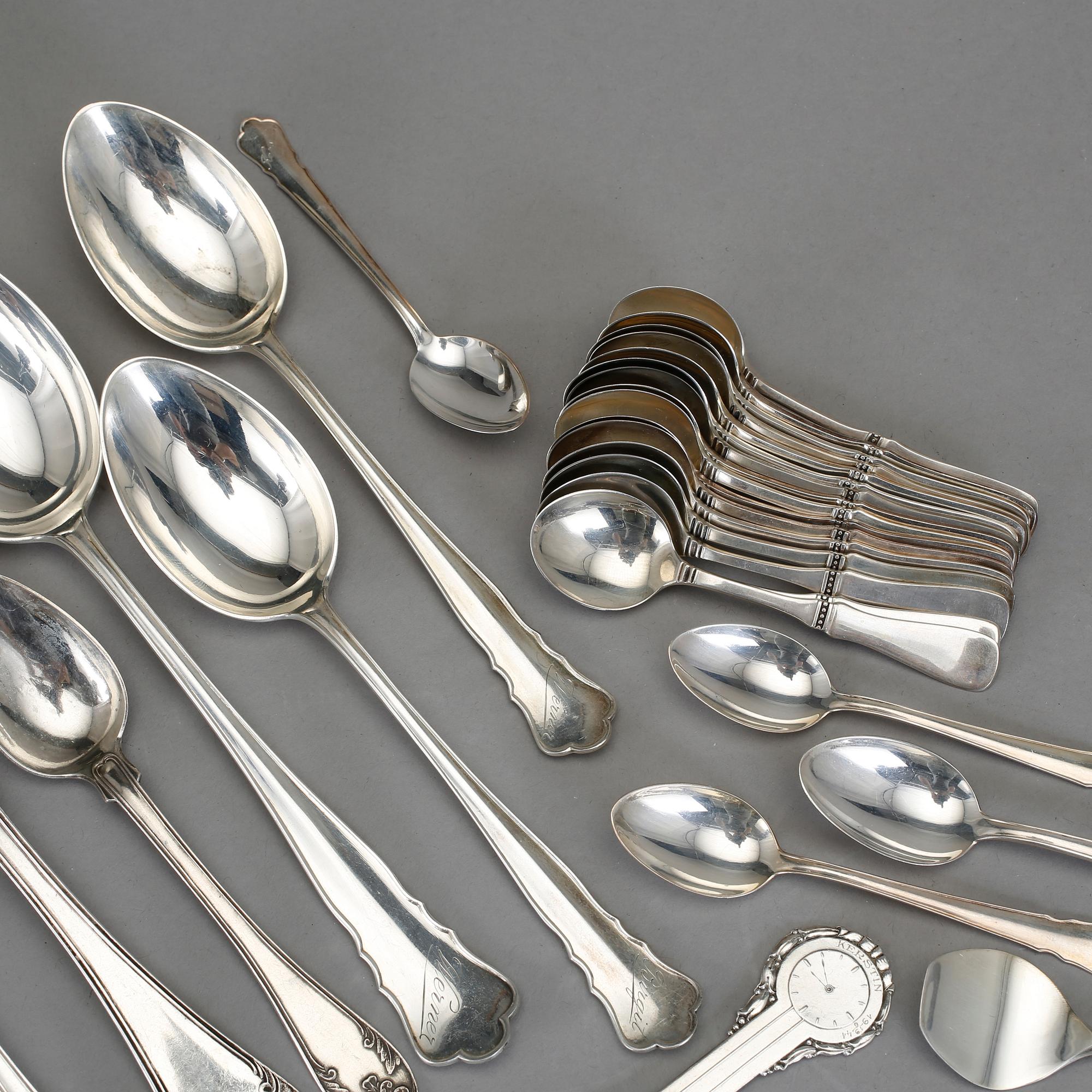 PARTI BESTICK, ca 37 delar bl.a. Chippendale. Vikt ca 775 g.