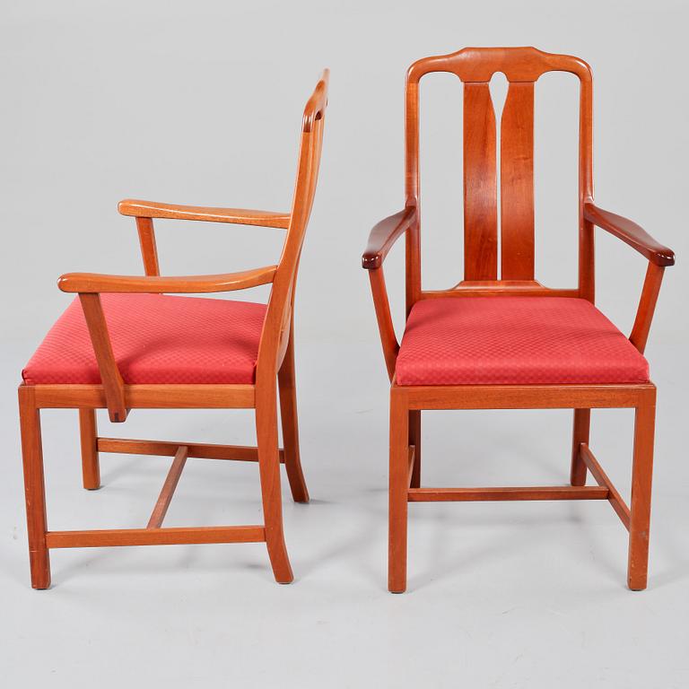 KARMSTOLAR, ett par, "Ambassadör", Carl Malmsten, Rydéns Interiör, tillverkade 1985.