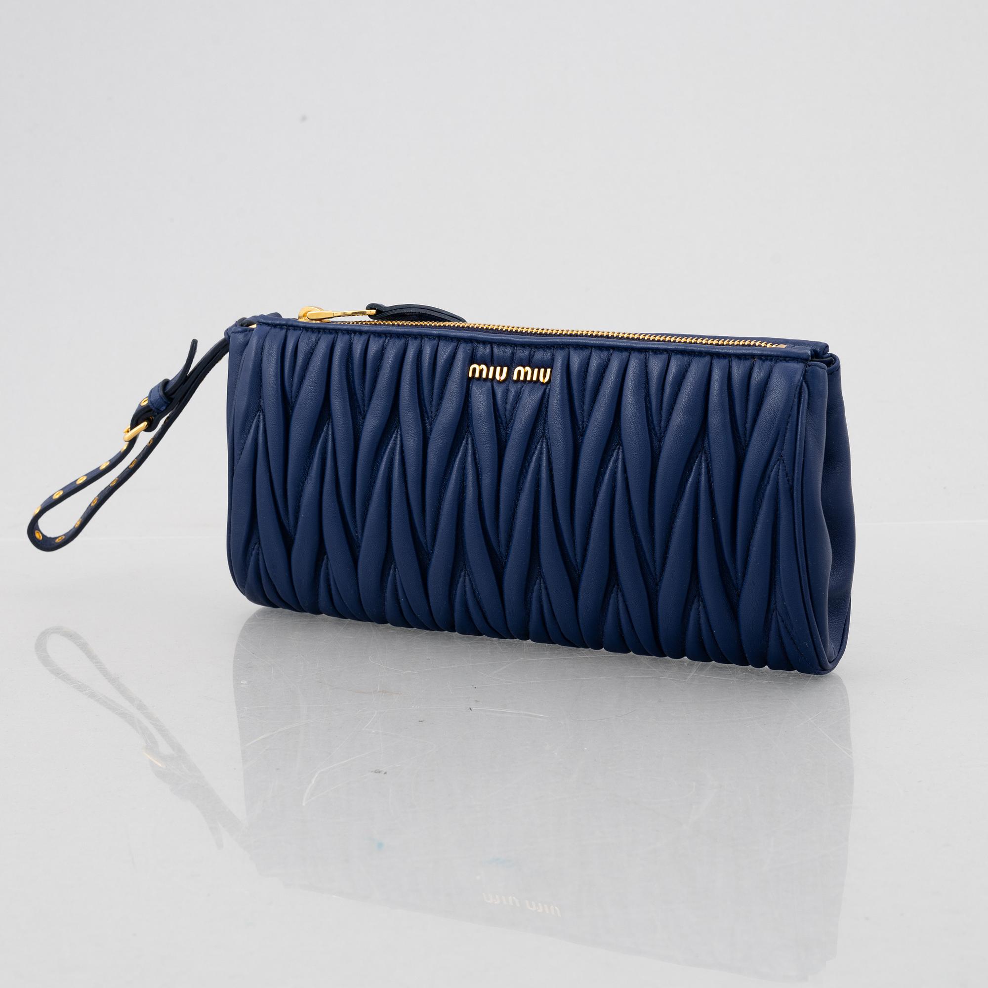 Miu Miu, clutch, "Contenitore Maniglia".