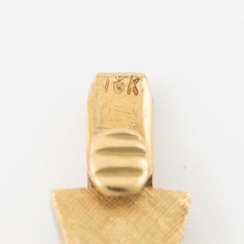 A necklace in 18K gold.