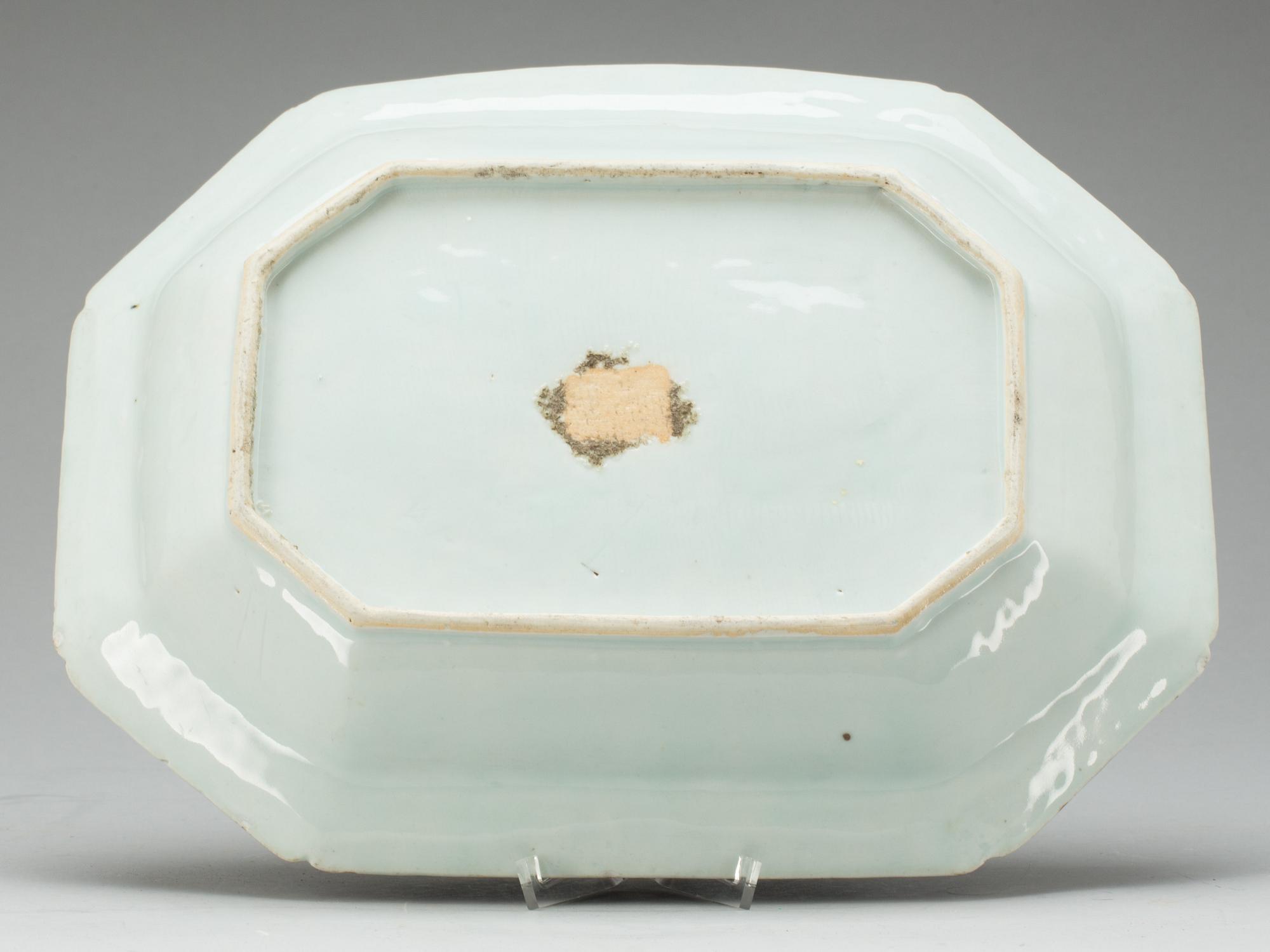 FAT, porslin, Kina, Qianlong 1736-1795.