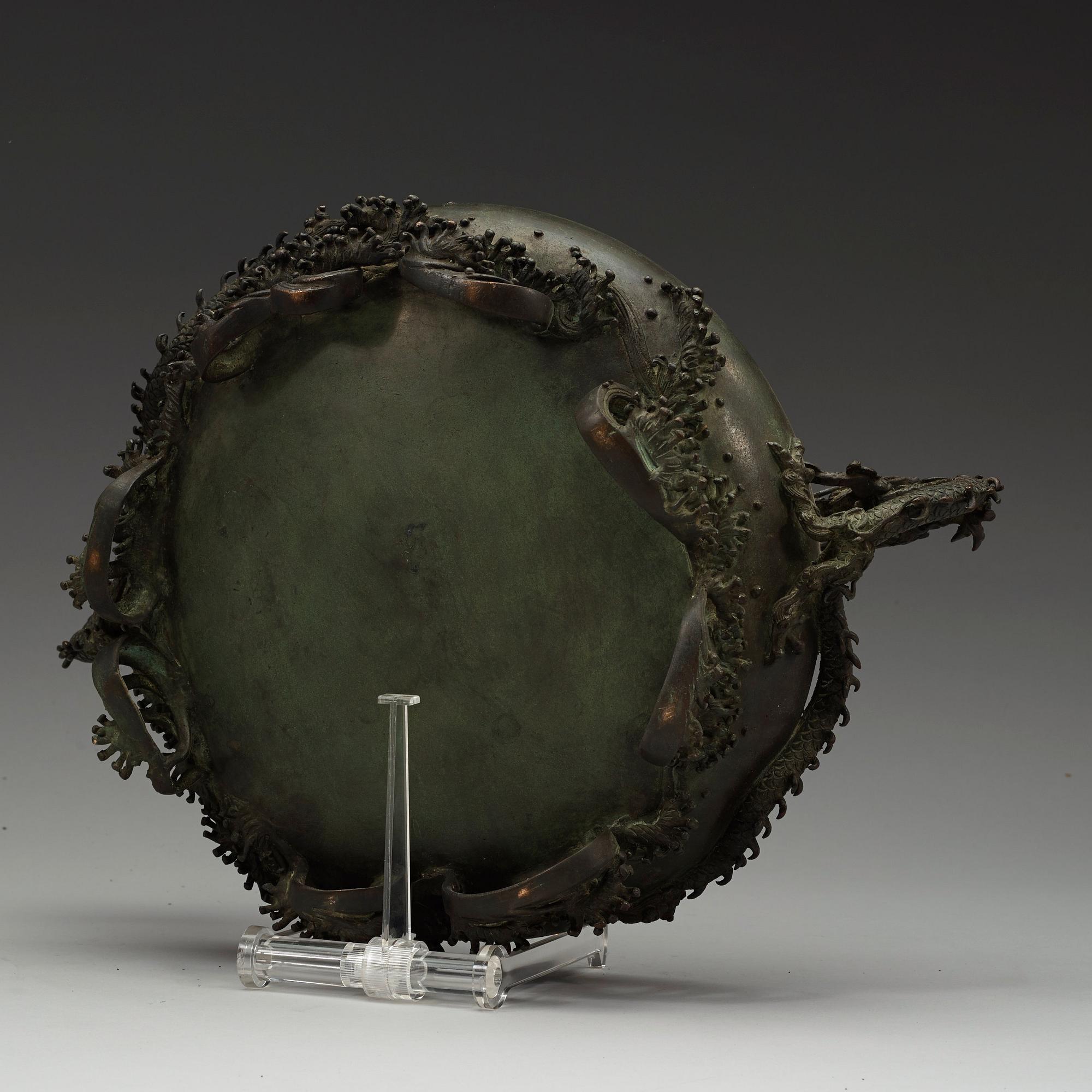 A Japanese bronze censer with dragon handles, Meiji (1868-1912).