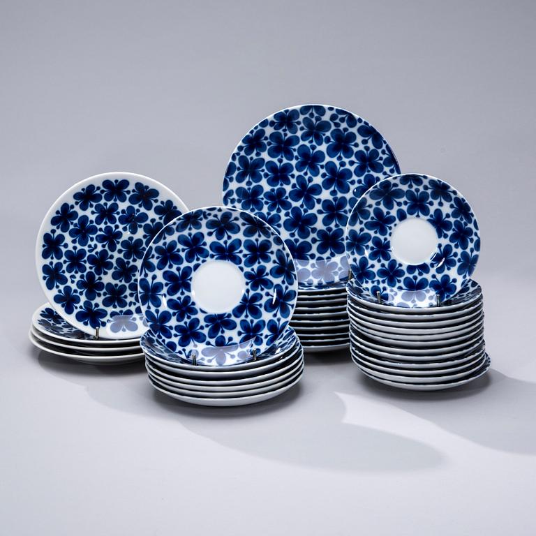 TEE-JA KAHVIKALUSTE, 34 osaa, posliinia, "Mon Amie" Marianne Westman.