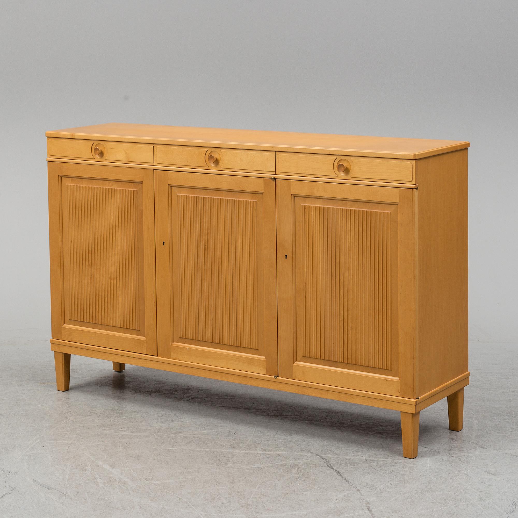 CARL MALMSTEN, sideboard "Herrgården".