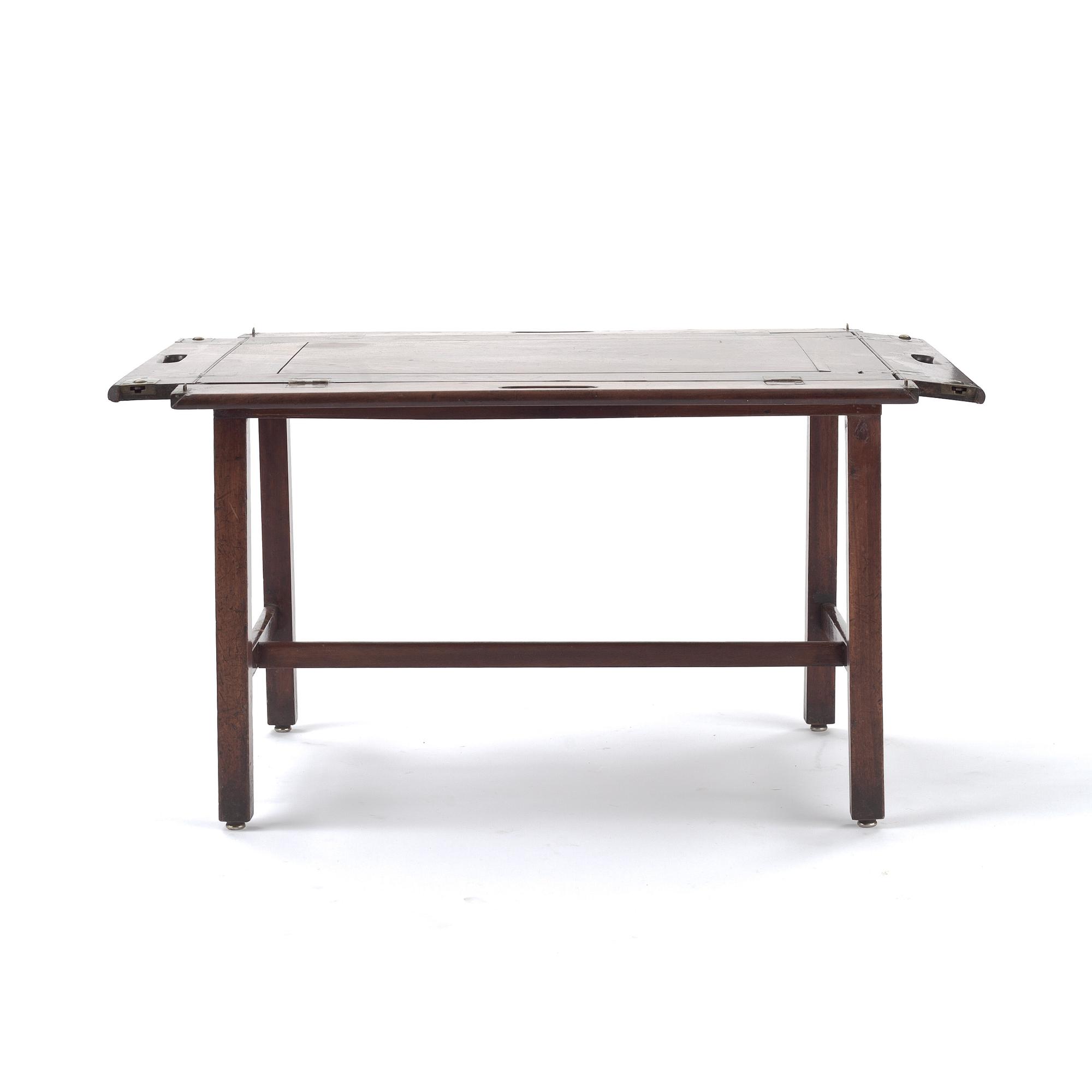 BRICKBORD. England, 1900-talets början.