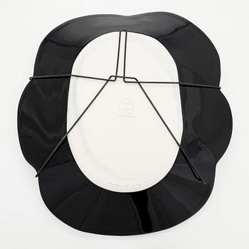 Birger Kaipiainen, fat, keramik, stämpelmärkt "Viola 1967 Arabia Finland Kaipiainen Invenit" och numrerat 396/3000.