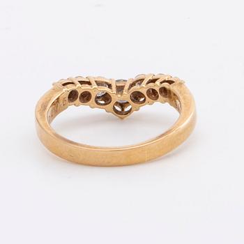 RING 18k gold w 7 brilliant-cut diamonds approx 0,50 ct, Gothenburg 1995.